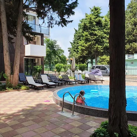 شقة فندقية Amara-boutique & Design - студио 4*