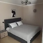 Amara-boutique & Design - студио Lägenhetshotell Ravda