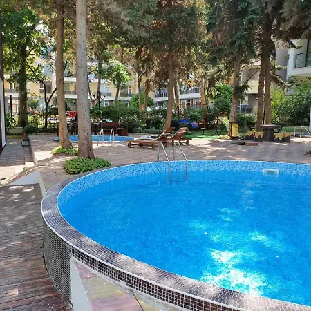 Aparthotel Amara-boutique & Design - студио 4*