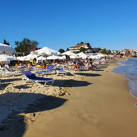 Apart-hotel Amara-boutique & Design - студио 4*