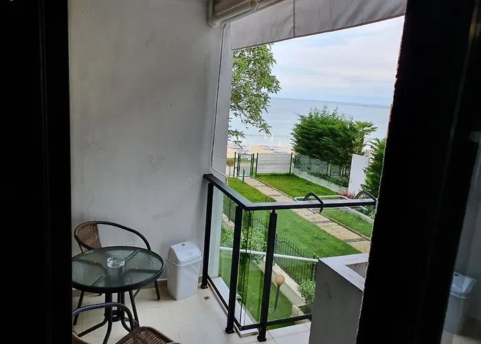 아파트호텔 Amara-boutique & Design - студио 4*