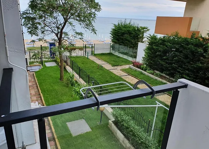 Amara-boutique & Design - студио Hotel apartamentowy 4*